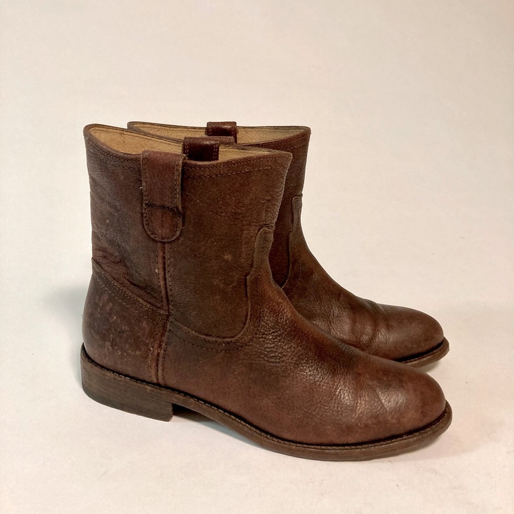 Women’s Frye Brown Genuine Leather Boots size 10 B width